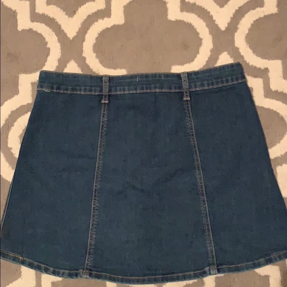 Denim button down skirt - Picture 3 of 3